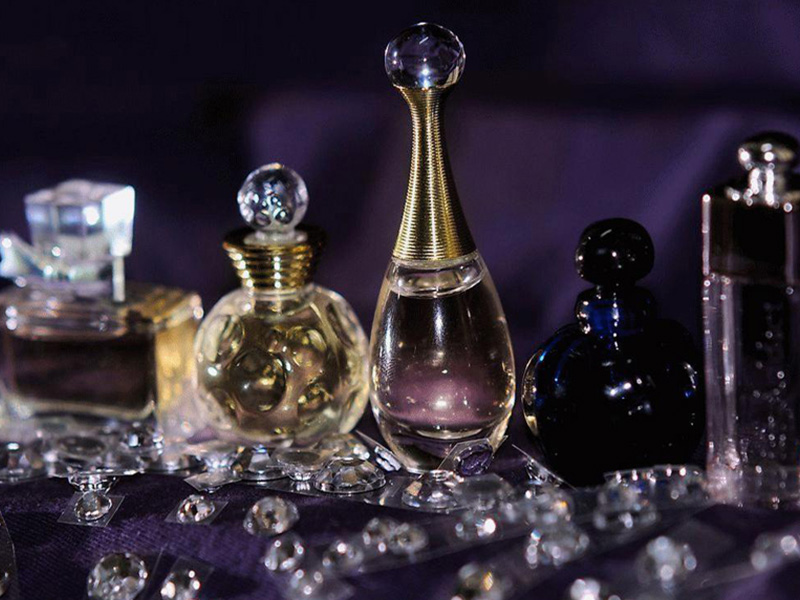 aroma chemicals